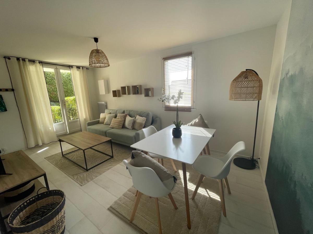 Le Plein Soleil, Appt 2 Pieces Terrasse, 600 M De La Plage De Blonville Sur Mer Leilighet Eksteriør bilde